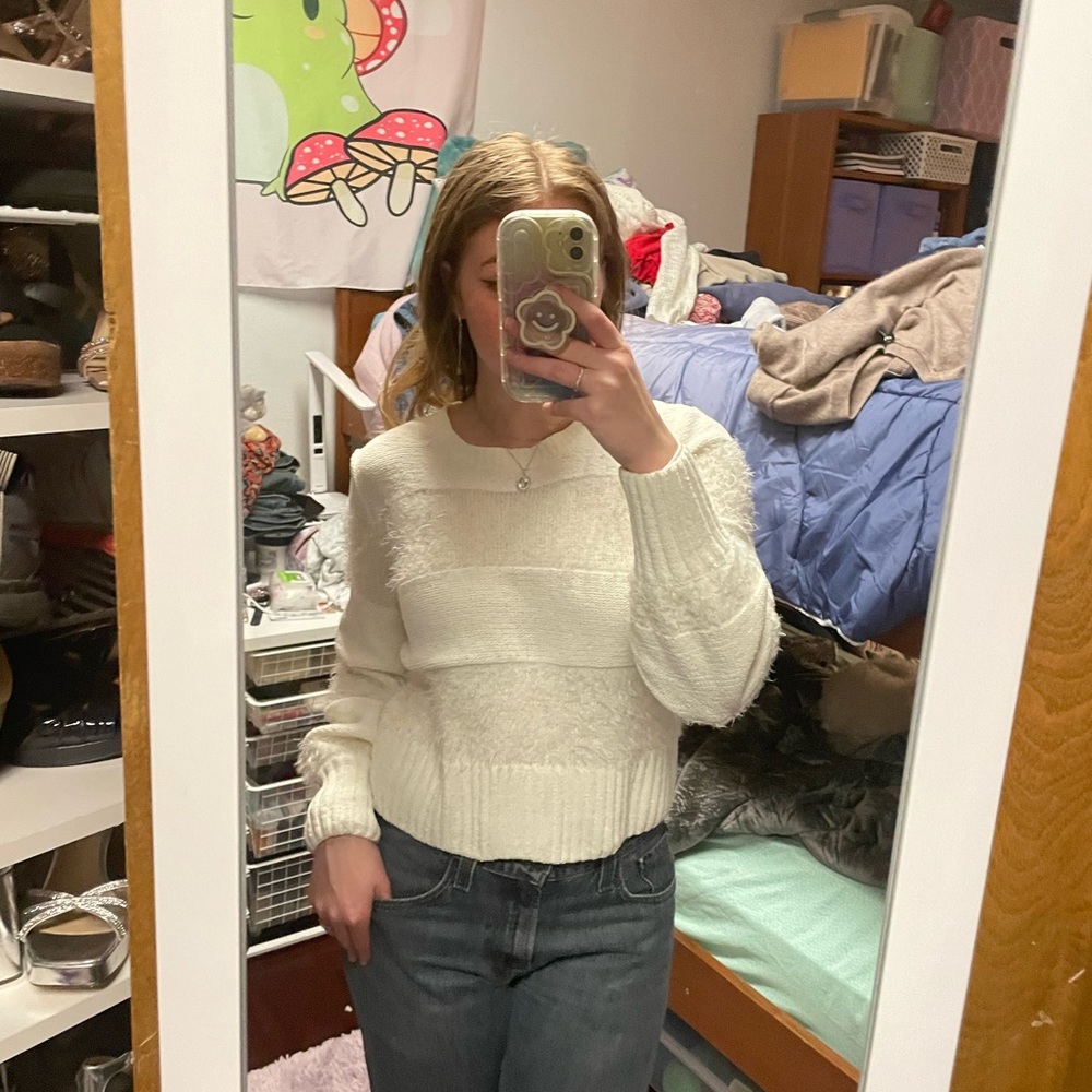 Hippie Rose White Blocked Sweater